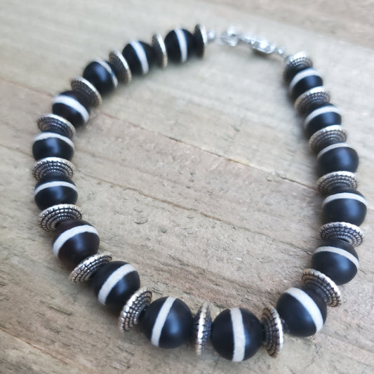 Agate Hand Painted Black and White Bracelet